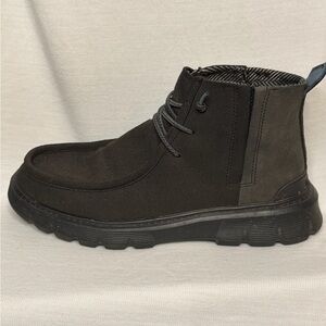 Hey Dude Men's black/gray Chukka Boots